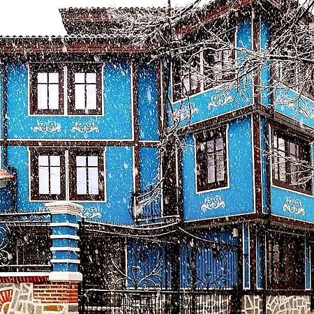 Pulpudeva Family Hotel Plovdiv Buitenkant foto