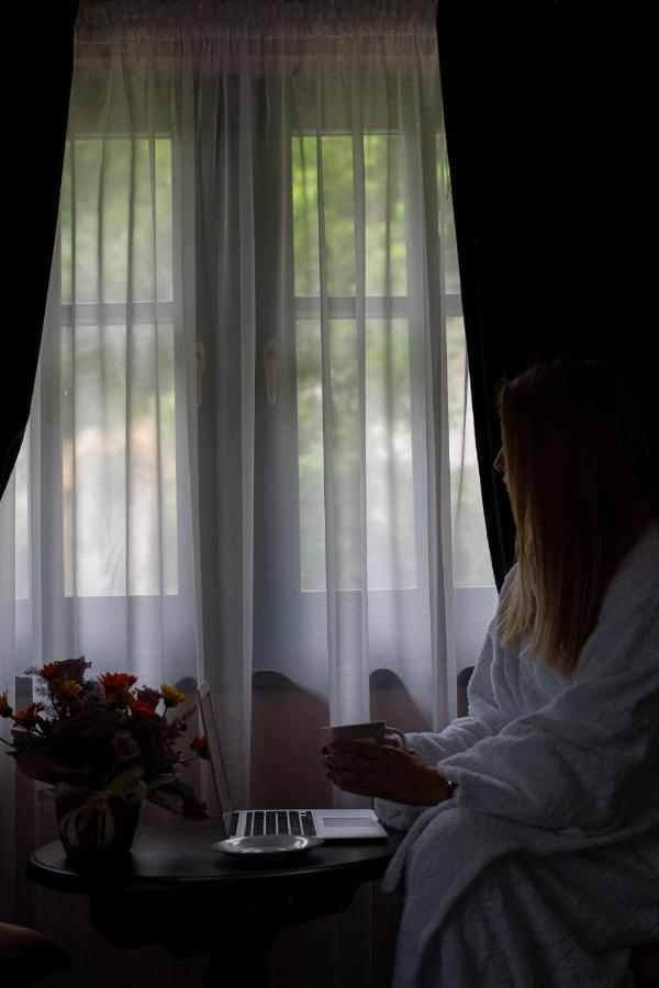 Pulpudeva Family Hotel Plovdiv Buitenkant foto