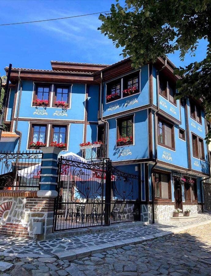 Pulpudeva Family Hotel Plovdiv Buitenkant foto